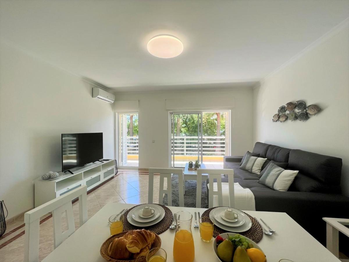 Vilamoura Central 2 With Pool By Homing Kültér fotó