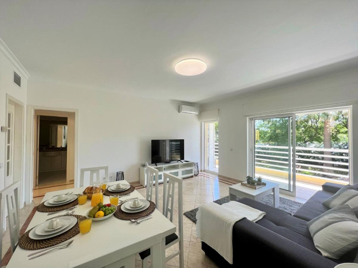 Vilamoura Central 2 With Pool By Homing Kültér fotó